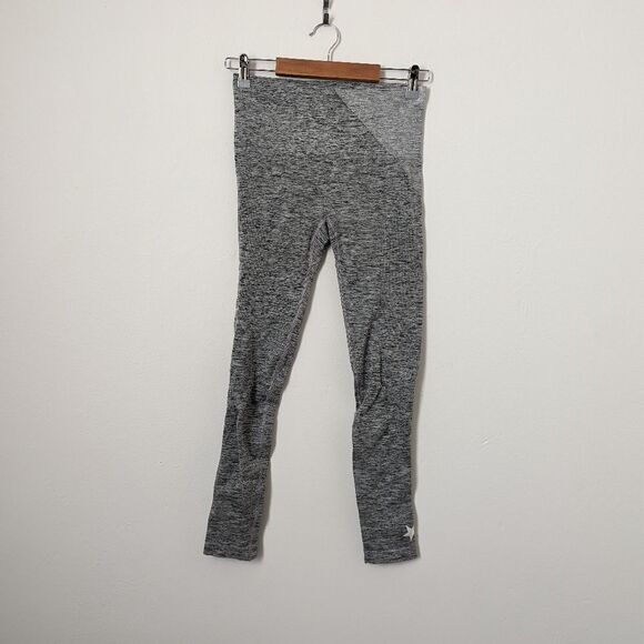 LNDR grey silver stripe Comet Sparkle sports bra leggings matching set - Picture 5 of 8